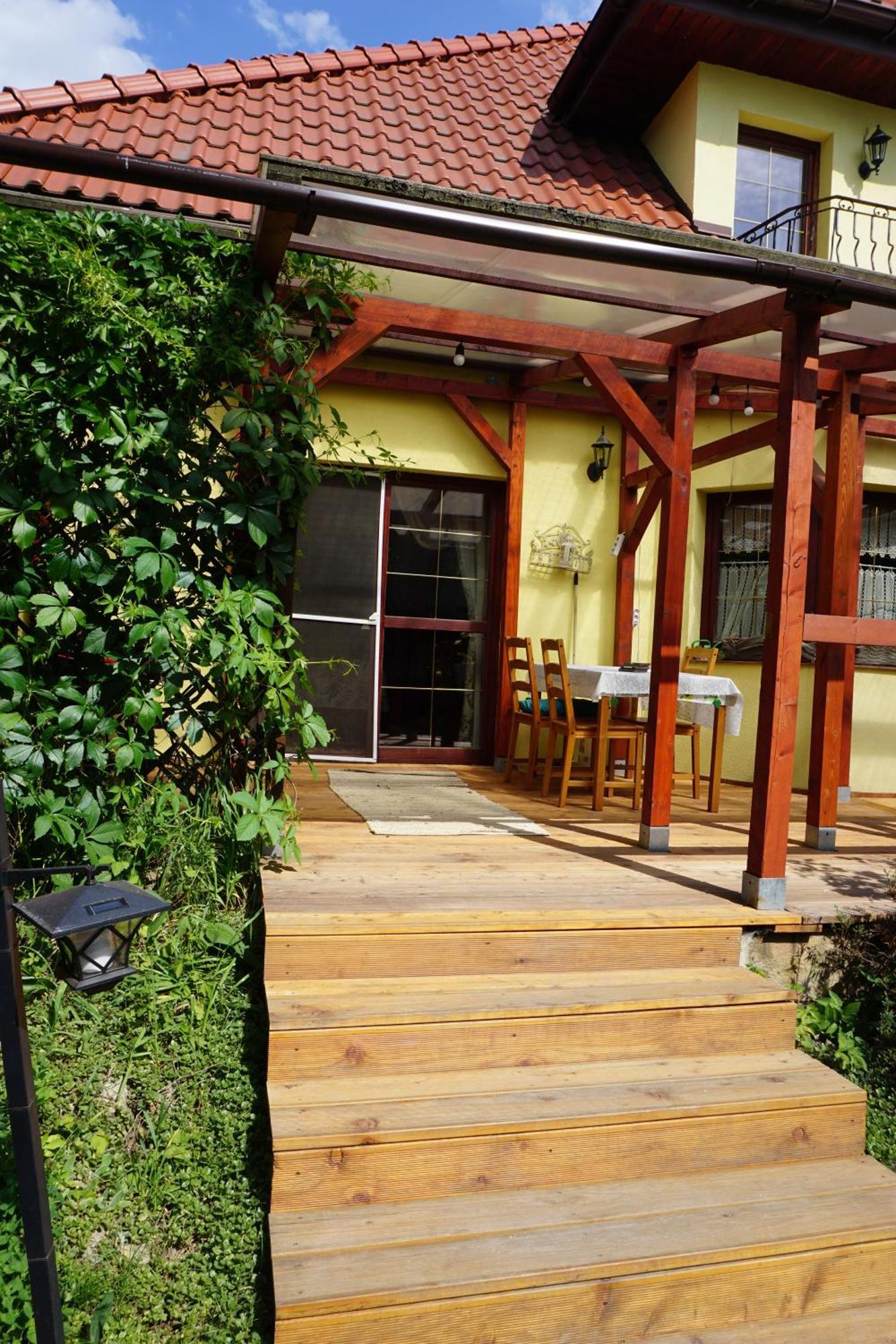 Comfortable House With Garden Manki Экстерьер фото